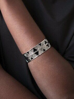 Paparazzi Jewelry Accessories - Hidden Glyphs - Black Bracelet - Vintage